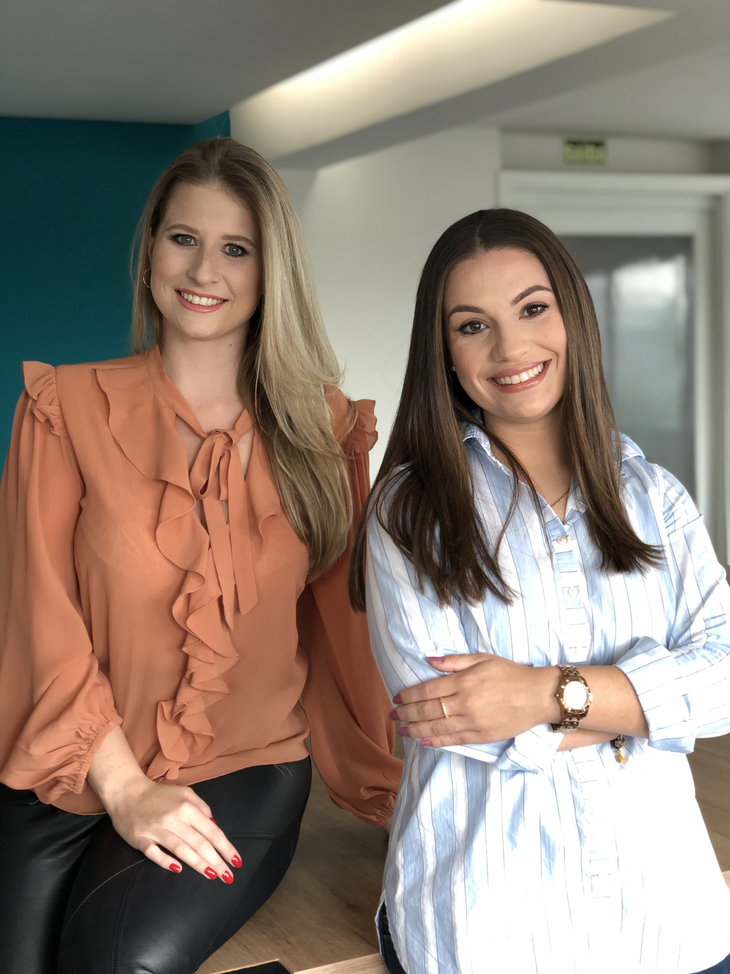 Foto das sócias do Escritório Genehr & Strapazzon